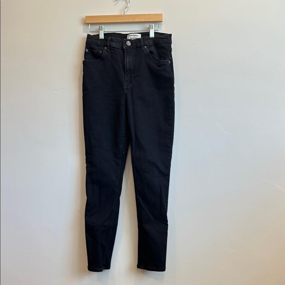 Reformation. Black Skinny Women's Jeans. Size 28